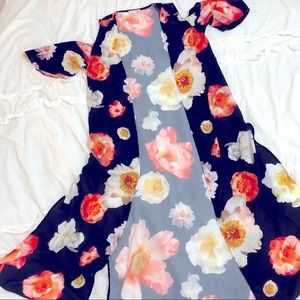 *Beautiful Floral Kimono*